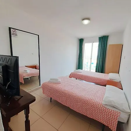 Hostal Lloret Playa 2*